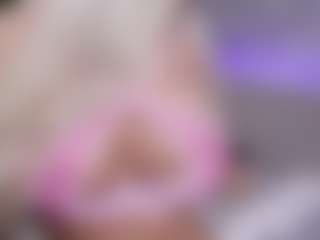 BambiKayy's Live Sex Cam Show