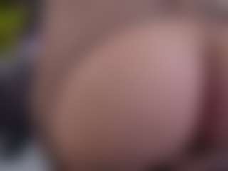 BambiKayy's Live Sex Cam Show