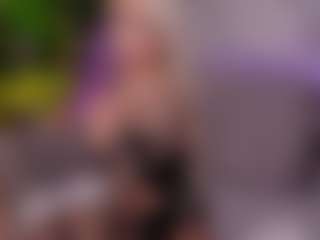 BambiKayy's Live Sex Cam Show