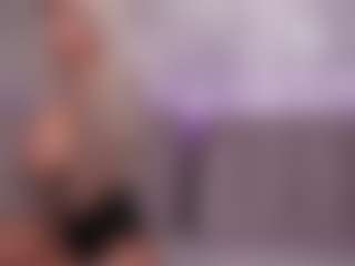 Live cam show with BambiKayy - White on fapnchat | romania