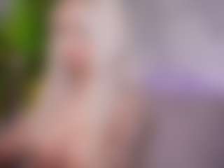 BambiKayy's Live Sex Cam Show