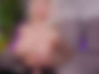 BambiKayy's Live Sex Cam Show