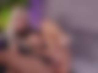 BambiKayy's Live Sex Cam Show