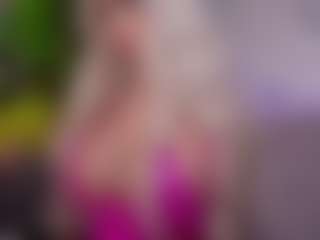 BambiKayy's Live Sex Cam Show