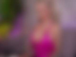 Live cam show with BambiKayy - Brown Eyes Blonde Hair on Uber Horny