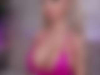 BambiKayy's Live Sex Cam Show