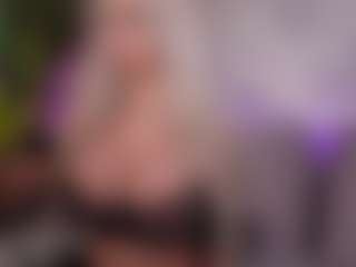 BambiKayy's Live Sex Cam Show