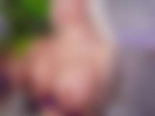 BambiKayy's Live Sex Cam Show
