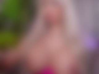 Live cam show with BambiKayy - Anal Teen (18+) on Dare Cams