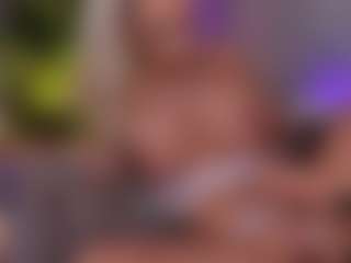 Live cam show with BambiKayy - Big Tits on Camsoda