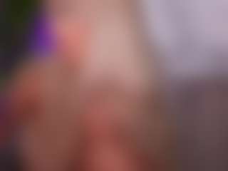 BambiKayy's Live Sex Cam Show