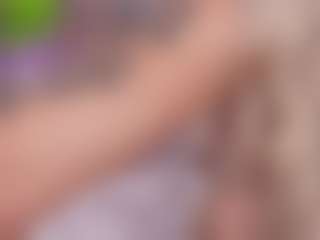 Live cam show with BambiKayy - Big Tits on camwithhim.com