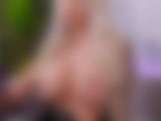 Live cam show with BambiKayy - Big Ass on madthumbs