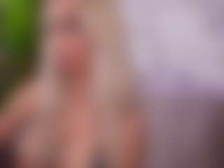 BambiKayy's Live Sex Cam Show