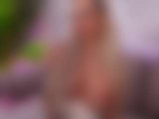 Live cam show with BambiKayy - Asshole on xblisslive.com