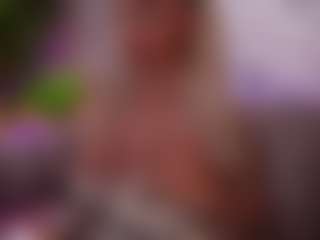 Live cam show with BambiKayy - Brown Eyes MILF on xblisslive.com