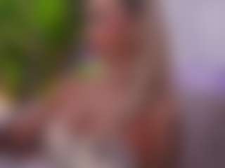 BambiKayy's Live Sex Cam Show