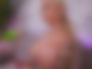 BambiKayy's Live Sex Cam Show