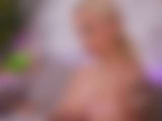 BambiKayy's Live Sex Cam Show
