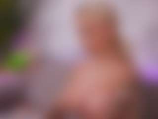 BambiKayy's Live Sex Cam Show
