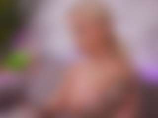 BambiKayy's Live Sex Cam Show