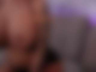 BambiKayy's Live Sex Cam Show