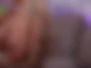 BambiKayy's Live Sex Cam Show