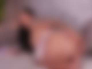 BambiKayy's Live Sex Cam Show