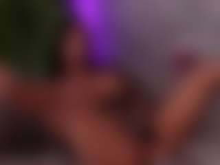 BambiKayy's Live Sex Cam Show