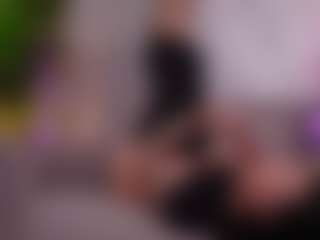 BambiKayy's Live Sex Cam Show