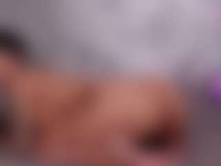 BambiKayy's Live Sex Cam Show