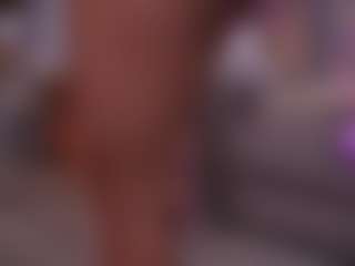 BambiKayy MILF webcam performer live streaming