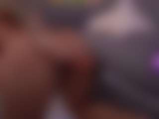 BambiKayy's Live Sex Cam Show