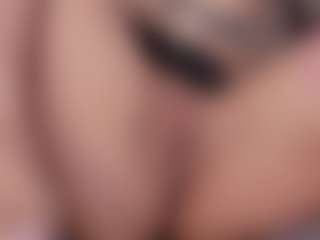 BambiKayy's Live Sex Cam Show