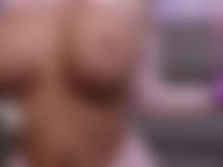 BambiKayy's Live Sex Cam Show
