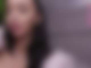 BambiKayy's Live Sex Cam Show