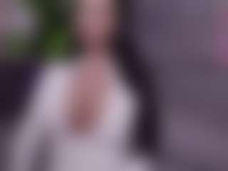 BambiKayy's Live Sex Cam Show