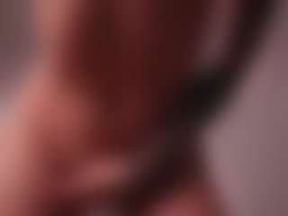 GigiLee's Live Sex Cam Show