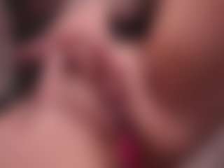 GigiLee's Live Sex Cam Show