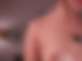 GigiLee's Live Sex Cam Show