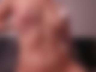 GigiLee's Live Sex Cam Show