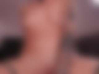 Live cam show with GigiLee - Asian on Camiplay Live