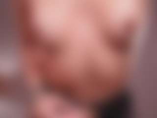 GigiLee's Live Sex Cam Show
