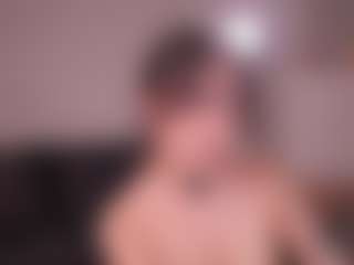 GigiLee's Live Sex Cam Show
