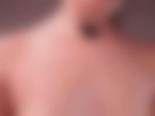 GigiLee's Live Sex Cam Show