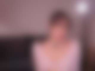 Live cam show with GigiLee - Asian Big Ass on Big Tits