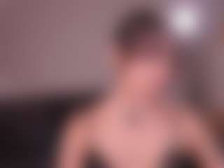 GigiLee's Live Sex Cam Show