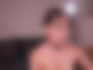 GigiLee's Live Sex Cam Show