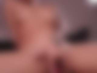 GigiLee's Live Sex Cam Show