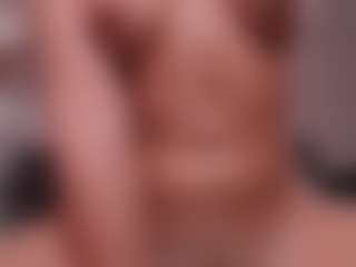 GigiLee's Live Sex Cam Show